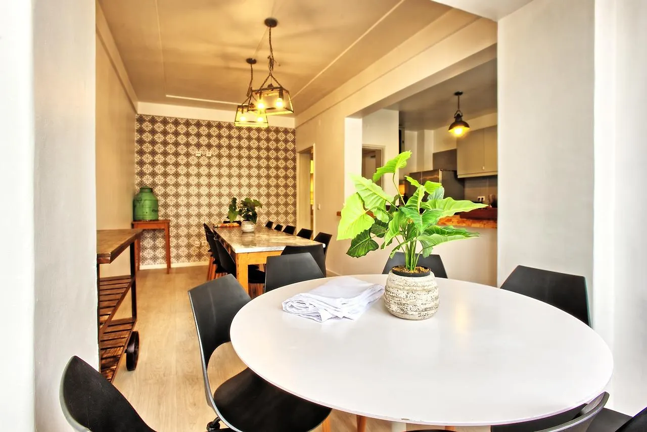 Sao Pedro 30 Guests Apartment Lisboa