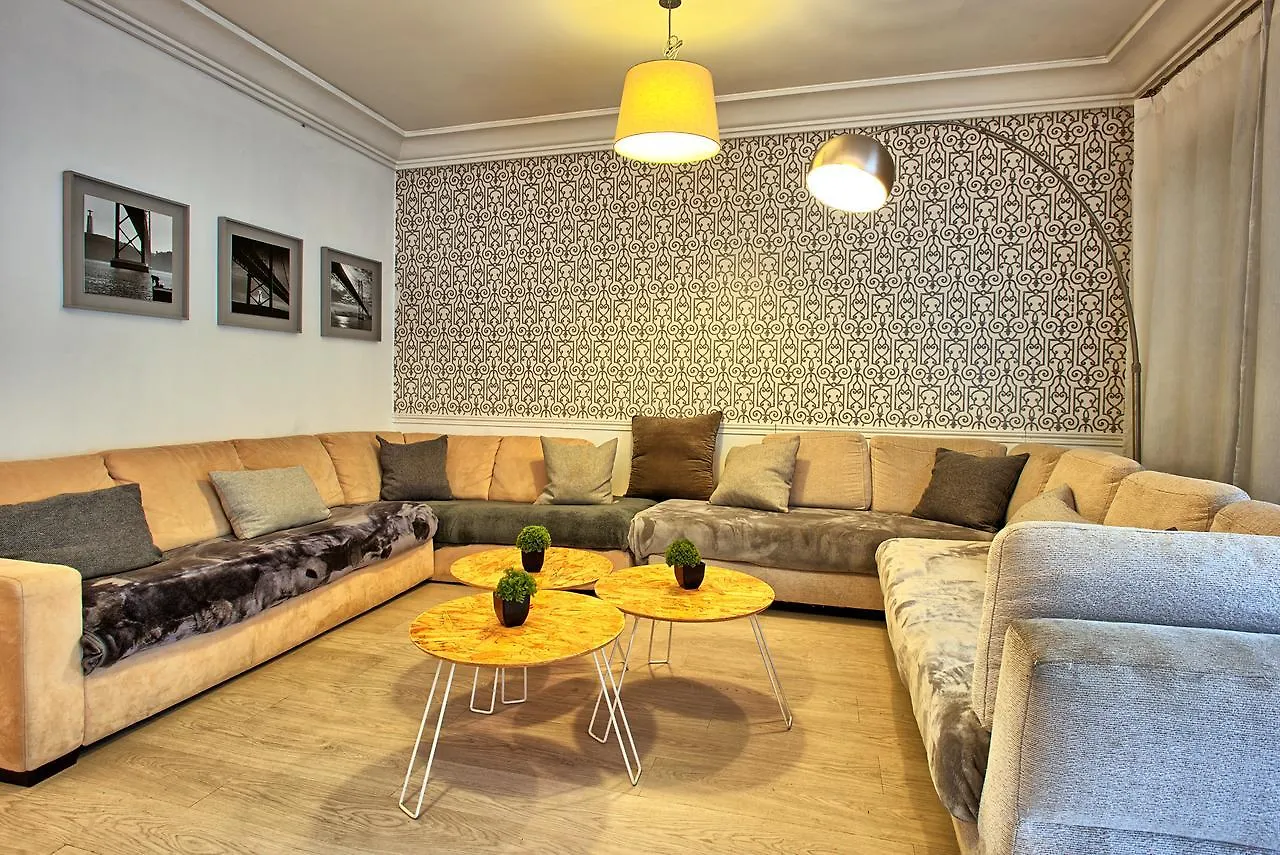 Sao Pedro 30 Guests Apartment location