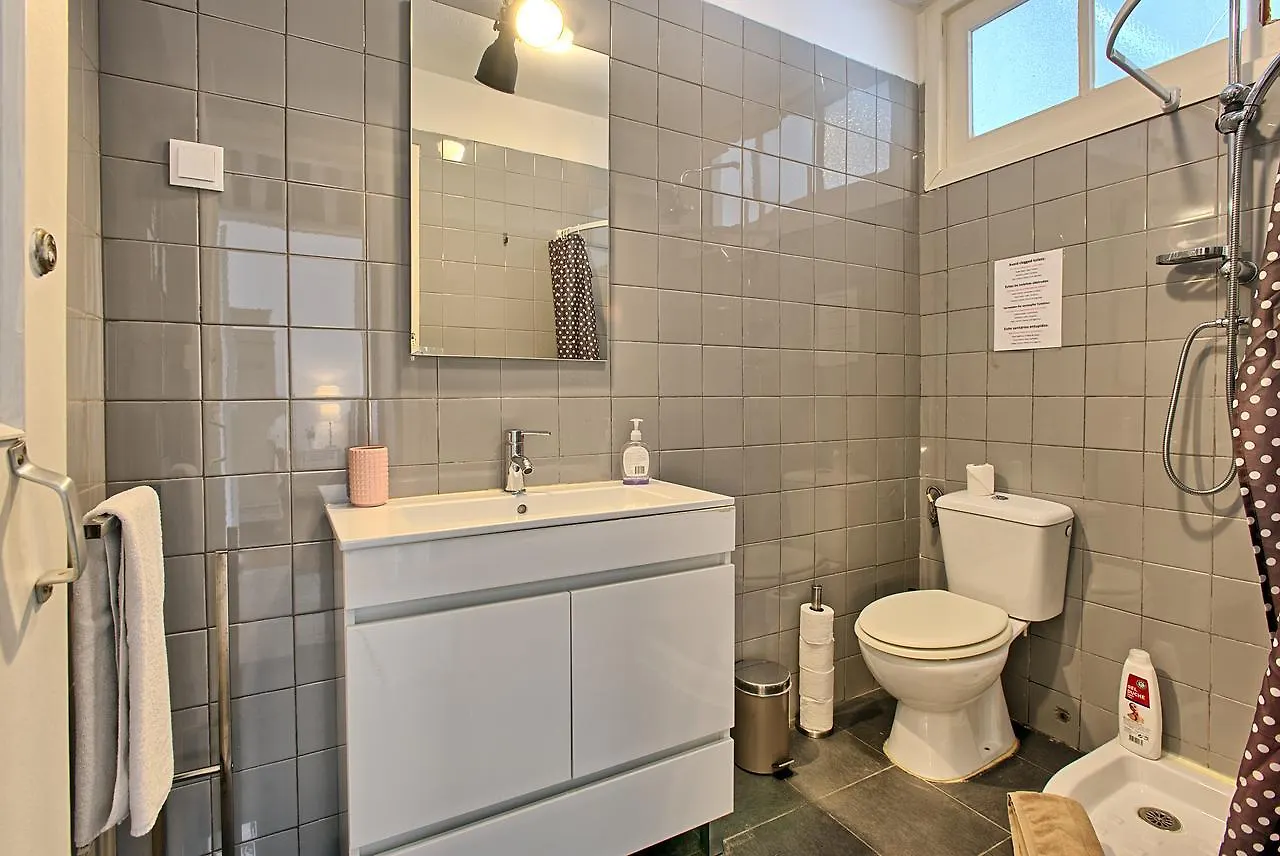 Sao Pedro 30 Guests Apartment Lisboa