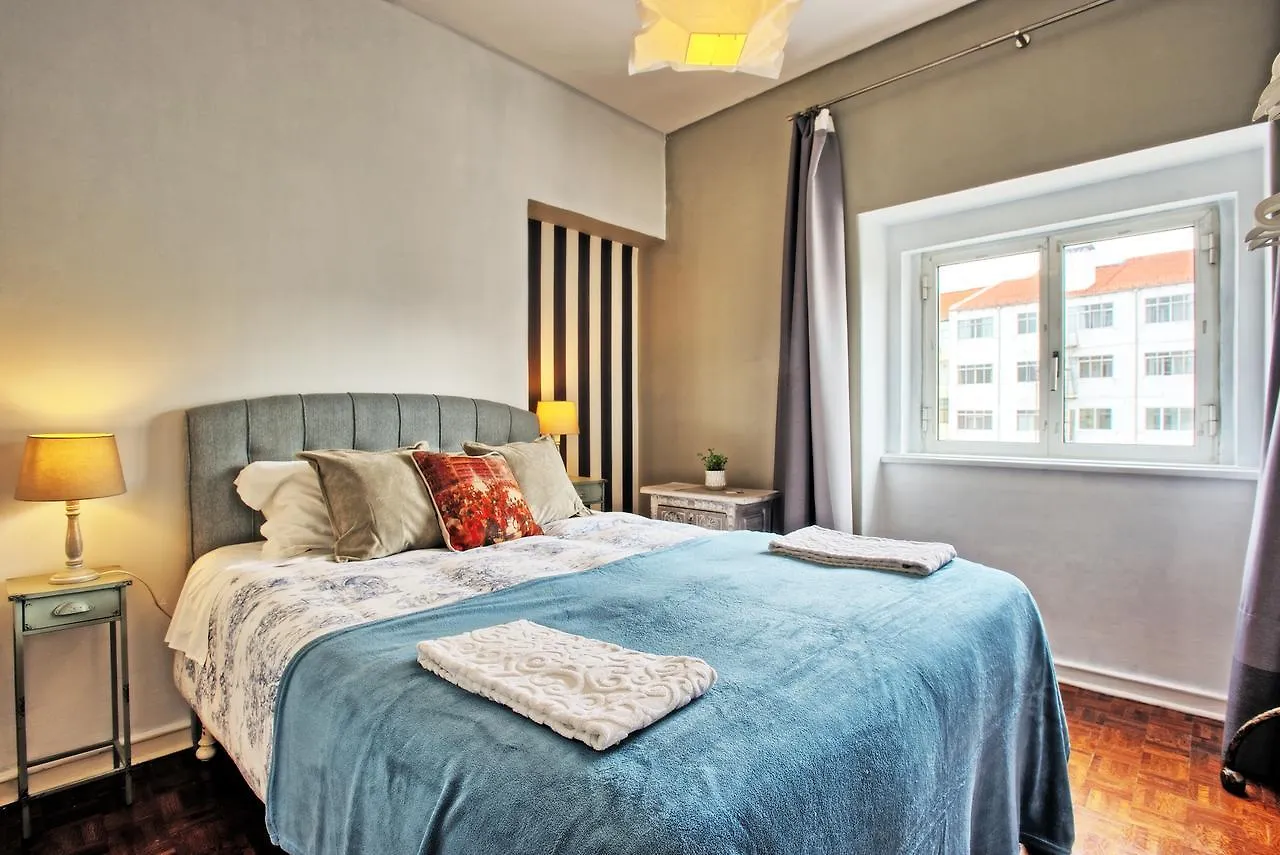 Sao Pedro 30 Guests Apartment Lisboa Portugália