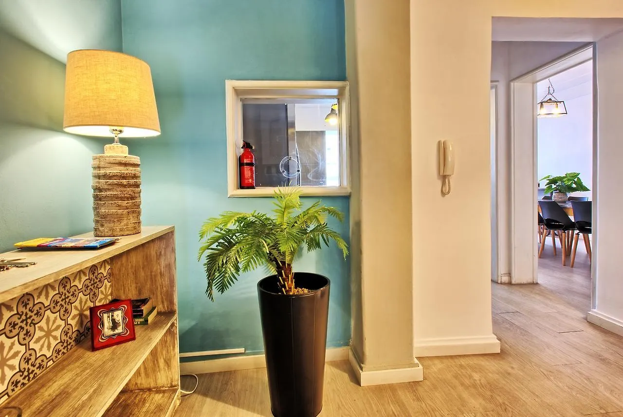 Sao Pedro 30 Guests Apartment Lisboa
