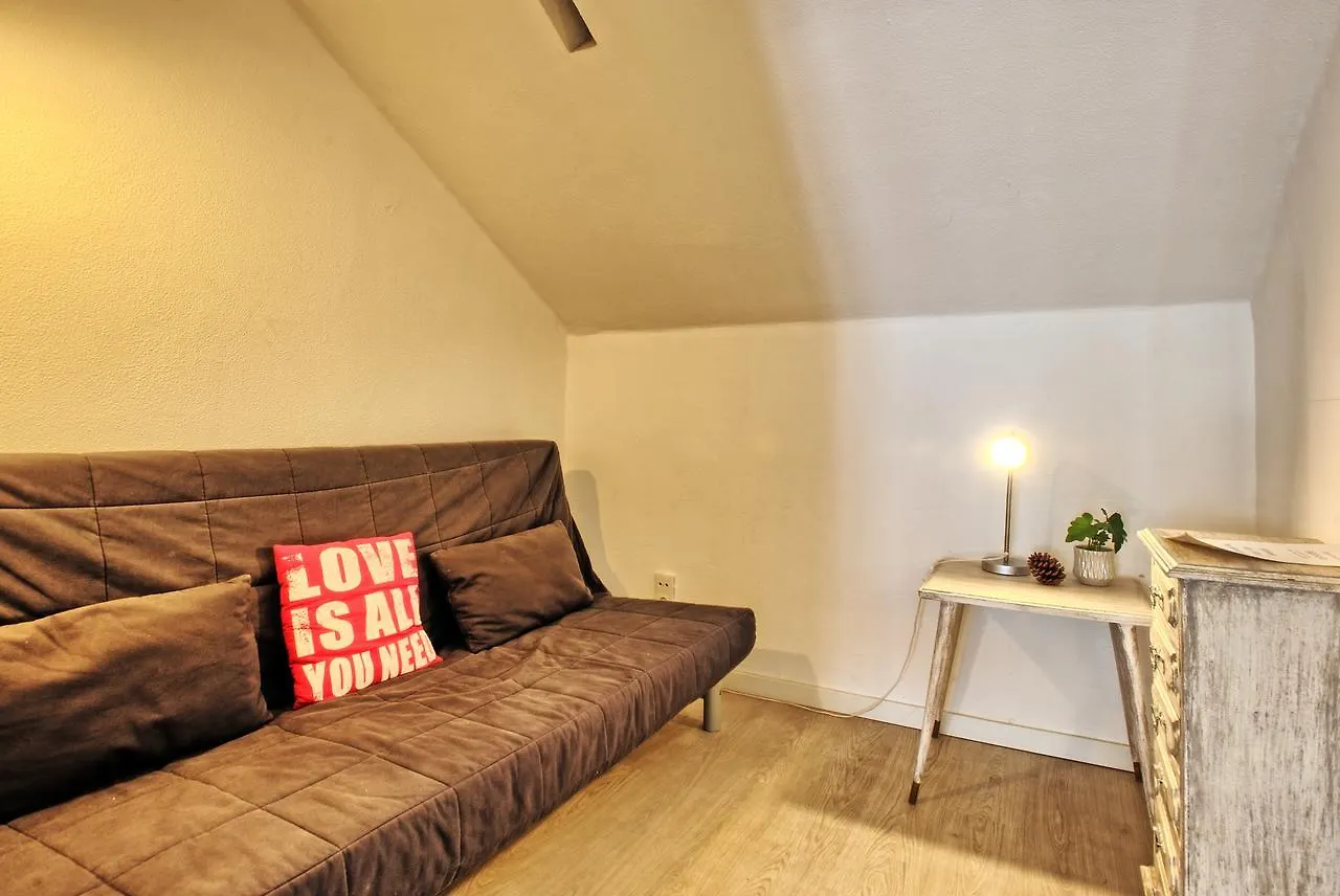 Sao Pedro 30 Guests Apartment Lisboa البرتغال